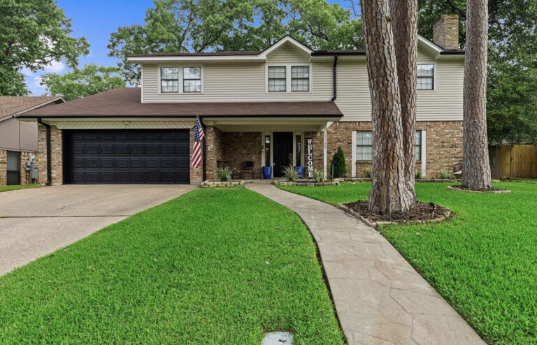Price improvement for 1125 Stillmeadow Ln in Longview Texas, a Wildwood subdivision pool home listed by Austin Moore & Company Real Estate